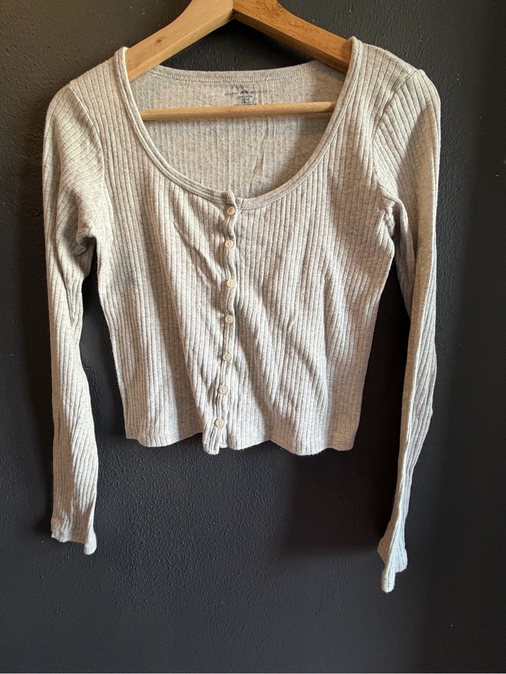 Brandy Melville Light Gray Ribbed Button-Front Long Sleeve Top